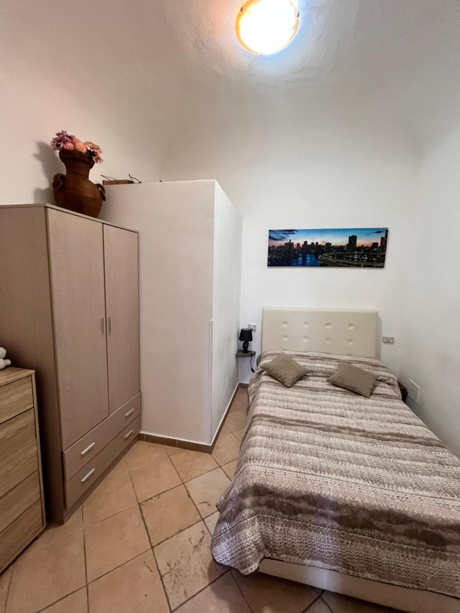 House Del Corso Calatafimi Apartman Palermo Kültér fotó