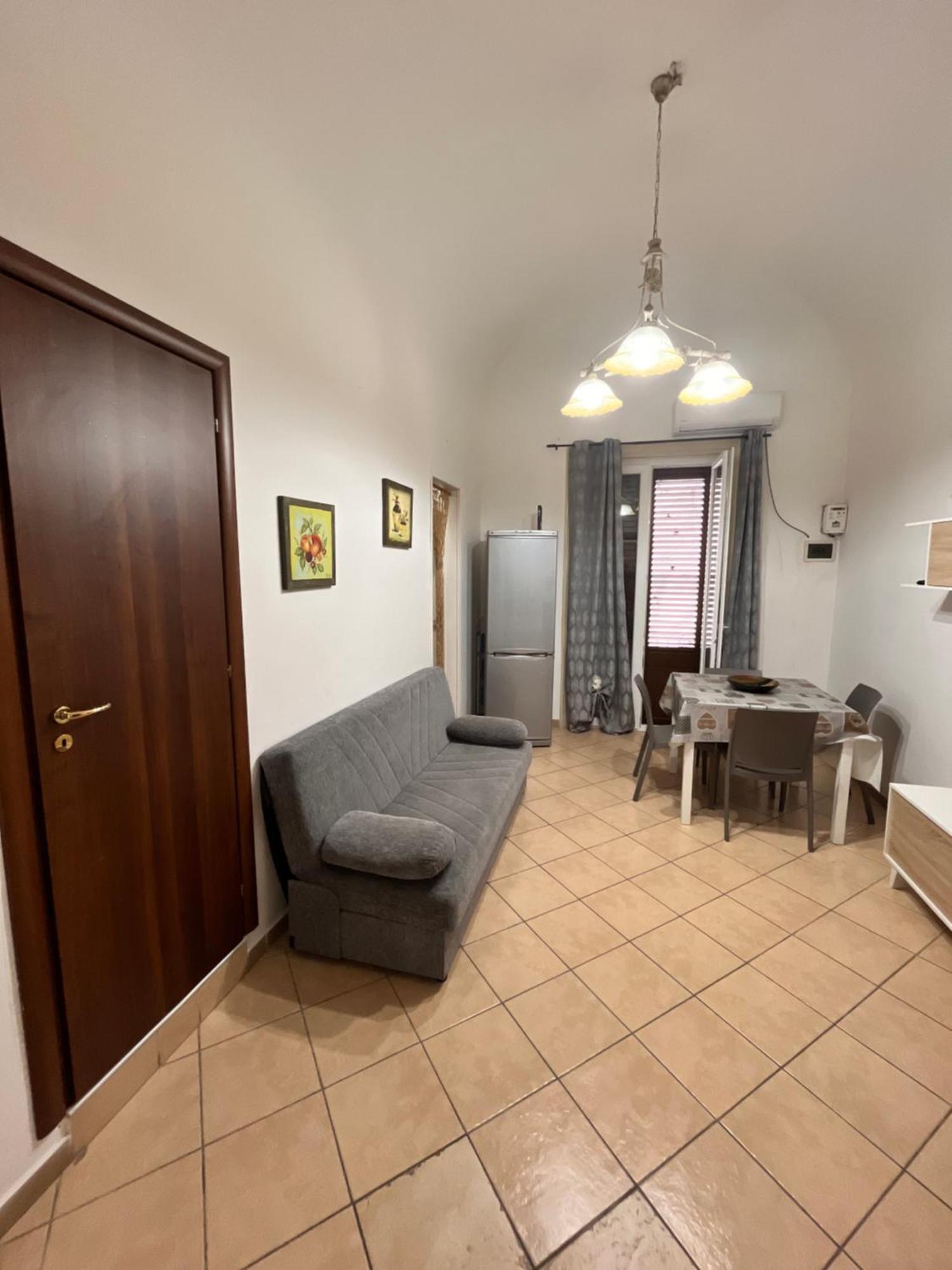 House Del Corso Calatafimi Apartman Palermo Kültér fotó